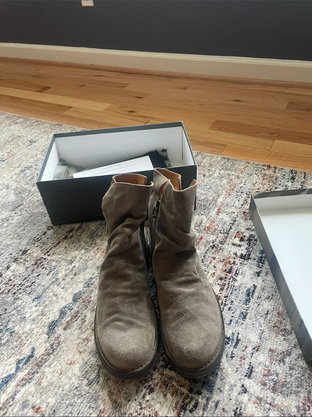 Florentini Baker Men’s size 42.